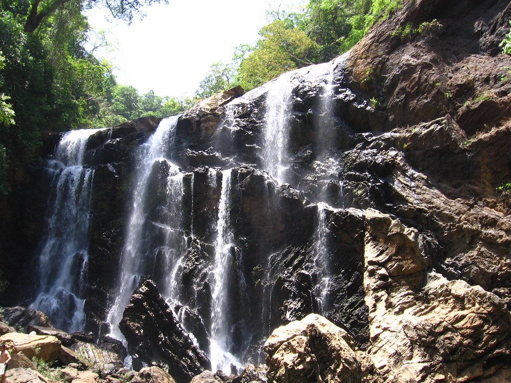 sathodi-falls-mydandeli-trip-2